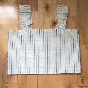 One of a kind, super cute cropped top